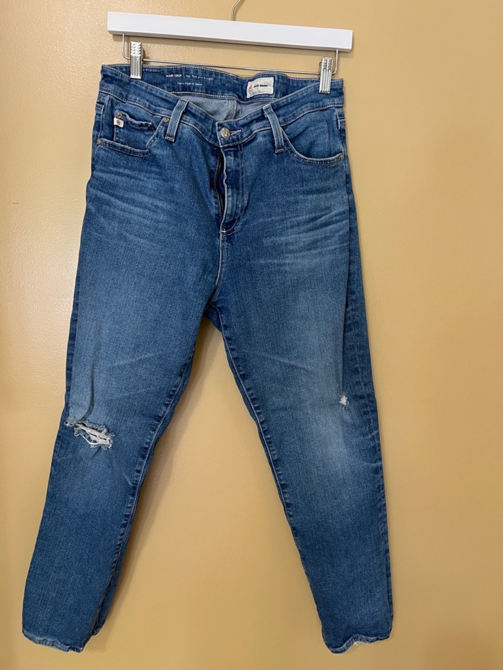 AG Adriano Goldschmied Cropped Medium Blue Boyfriend Jeans